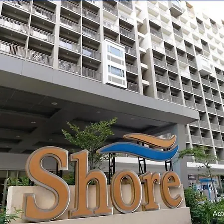 Big Cut End-Unit Condo In Shore Residences